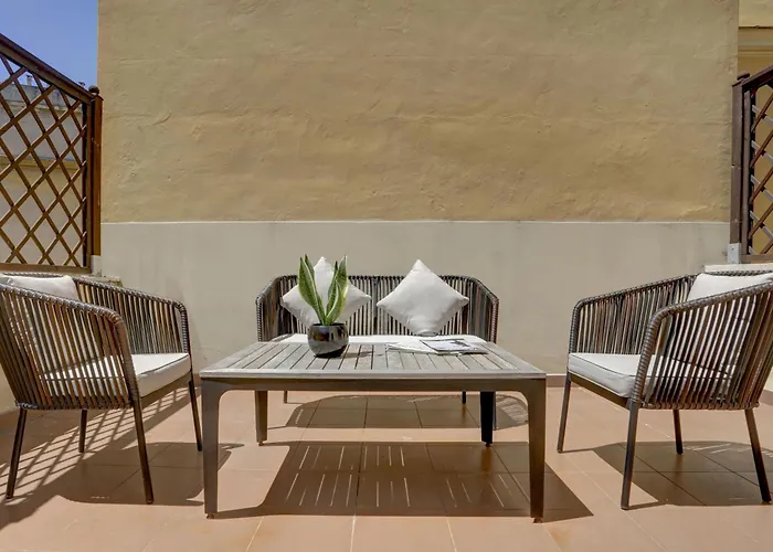 Colosseo Gardens - My Extra Home